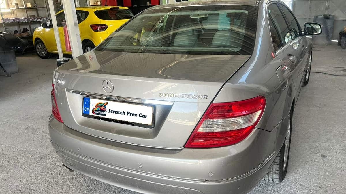 Find Your Mercedes-Benz C-Class (2007-2014, Type 204) Paint Code Easily!
