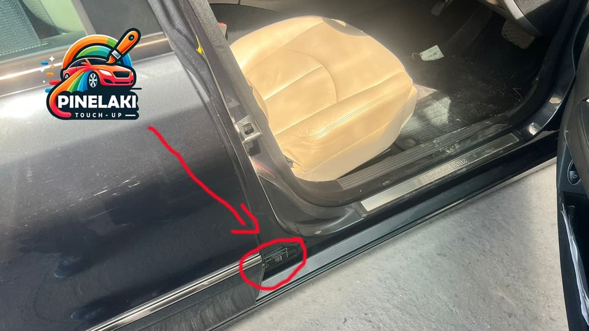 image showing Mercedes E Class paint code location