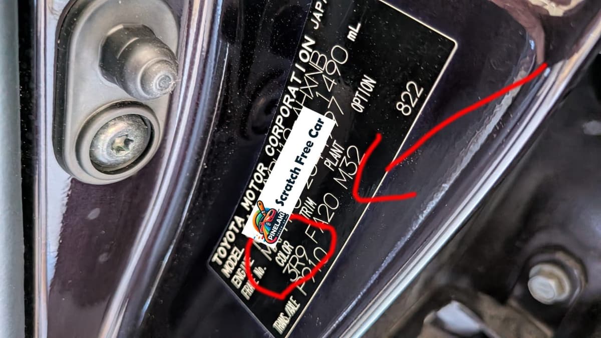 Toyota-Yaris-2020-color-code-example